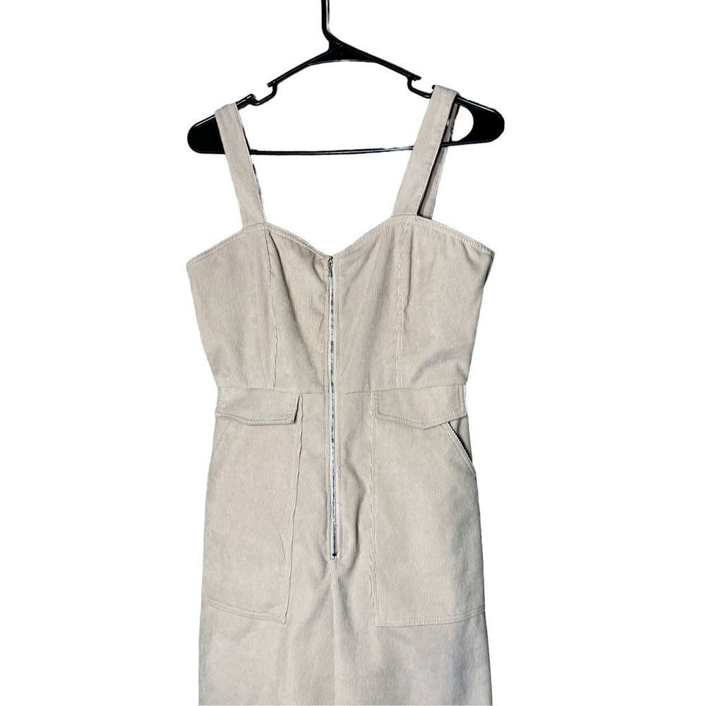 Nasty Gal Corduroy Cream Zip Up‎ Jumpsuit Size 6 - Picture 2 of 11